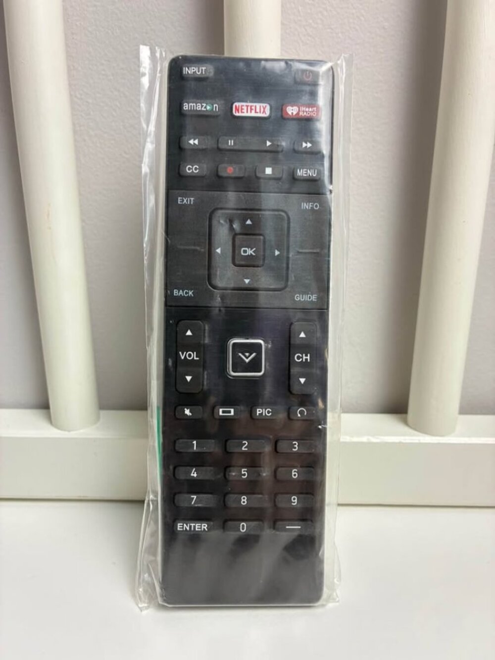 XRT122 Universal Replacement Remote Control for All Vizio E-Series D-Series LED